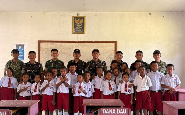 Yonif TP 860/NSK Edukasi Cuci Tangan di SD VI Ruambak Jaya, Tanamkan Hidup Bersih Sejak Dini