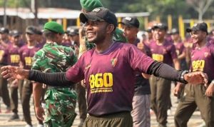 Jaga Kebugaran dan Kekompakan, Prajurit serta Persit Yonif TP 860/NSK Gelar Zumba Bersama