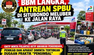 BBM Langka, Antrean SPBU di Situbondo Meluber ke Jalan Raya