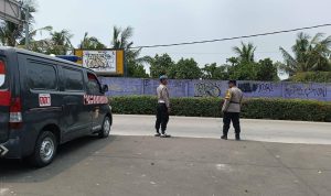 Polsek Mauk Patroli Siang di Jalan Raya Tanjung Kait, Antisipasi Gangguan Kamtibmas