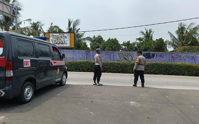 Polsek Mauk Patroli Siang di Jalan Raya Tanjung Kait, Antisipasi Gangguan Kamtibmas