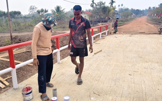 TNI AD dan Masyarakat Merauke, Buka Akses Bangun 6 Jembatan Aramco Menuju Kampung Baad