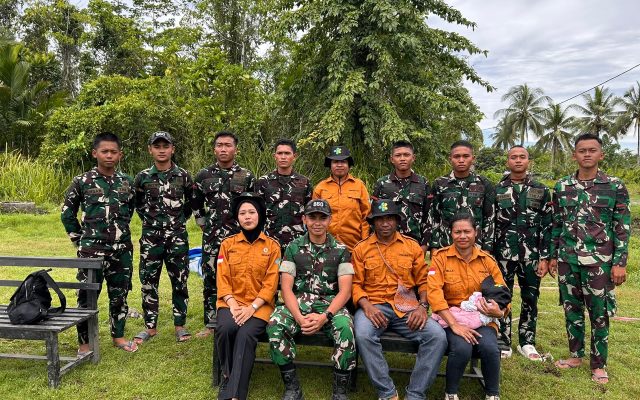 Jaga Prajurit Tetap Prima, Yonif TP 860/NSK dan Pustu SP VII Gencarkan Pemberian Obat Cacing