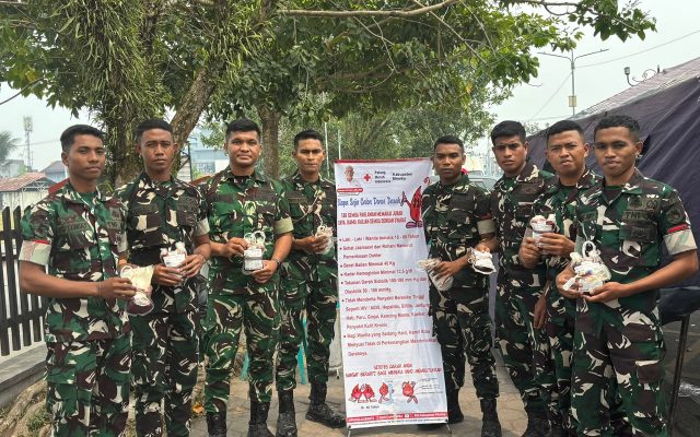 Donor Darah Bersama Prajurit Yonif TP 820/DAAI Dalam Rangka HUT PMI