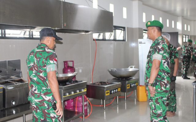 Kunjungan Panglima Kodam XVII/Cenderawasih di Yonif TP 820/DAAI