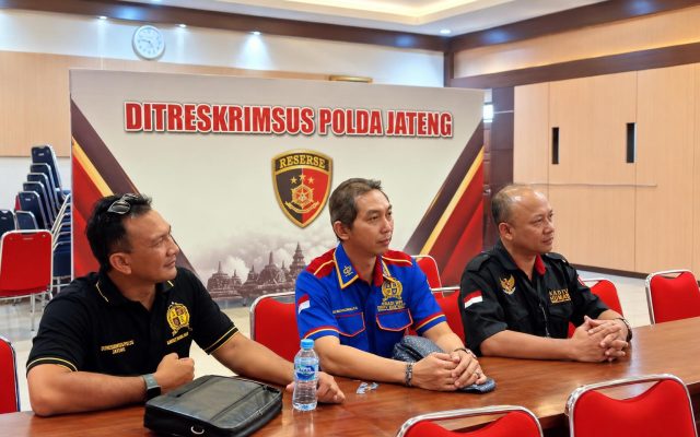 Kasus BMT Dinar Mulia Bergulir di Polda Jateng, 35 Nasabah Didampingi FERADI WPI Laporkan Dugaan Tipu Gelap