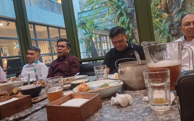 Silaturahmi dengan PWI se-Tangerang Raya, Tardi Paparkan Inovasi Digital Kantah Kota Tangerang
