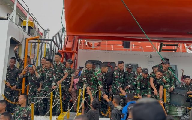 116 Prajurit Yonif TP 860/NSK Berangkat Pindah Satuan, Danyon Beri Pesan: Jangan Lupakan Tempat Pertama Berdinas