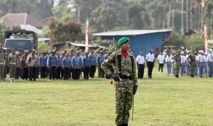Perdana Digelar di Waropen, Upacara HUT ke-81 TNI Berlangsung Khidmat