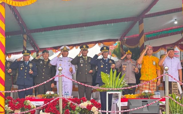 Perkuat Sinergi TNI dan Pemerintah Daerah, Yonif TP 820/DAAI Hadiri HUT ke-30 Mimika